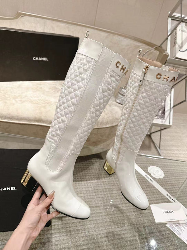 CC 26S Quilted Jumping Boots 5.5cm White Patent Leather Nylon 117684
