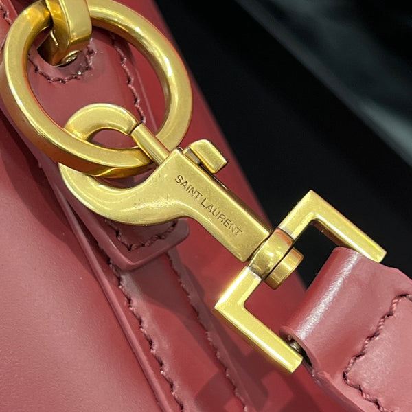 Le 37 Bucket Bag 20cm Red Gold Cowhide