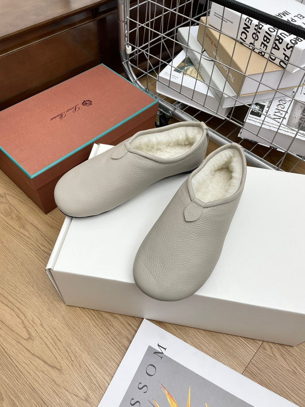 LP Cocooning Floaty Flat Grey White Wool Fleece Lining And Cowhide 989987