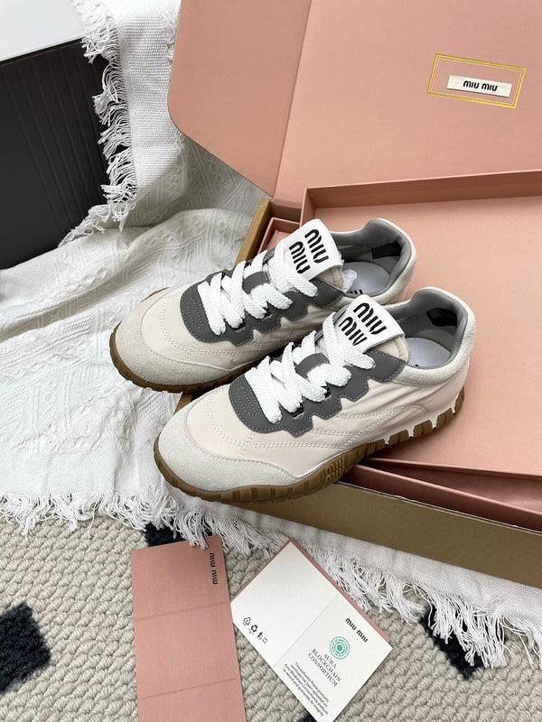Miu Tyre Sneaker Ivory Taupe Suede 611343