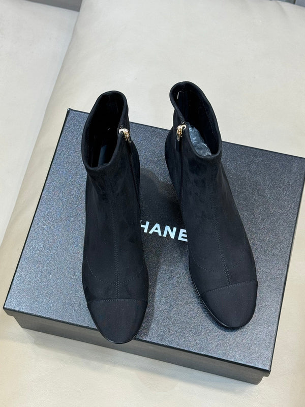 CC 26FW Ankle Boot Black Suede Fabric 623146