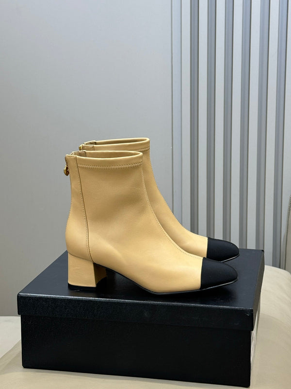 CC 26FW Ankle Boot Black Beige Sheepskin Fabric 621275