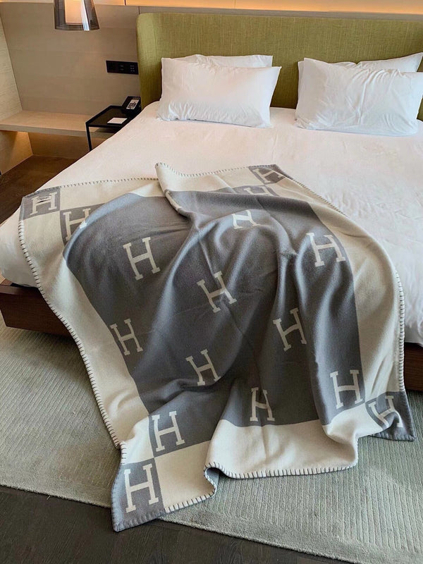 HM Blanket Grey Wool Cashmere