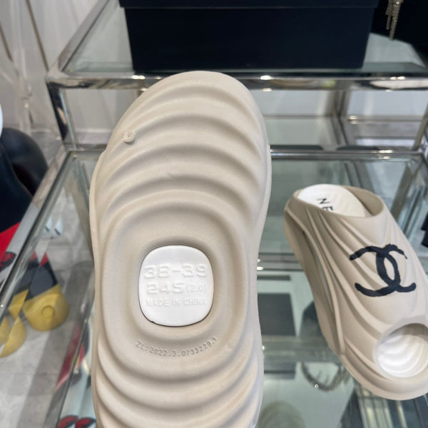 CC Slippers Cream Foam 204139