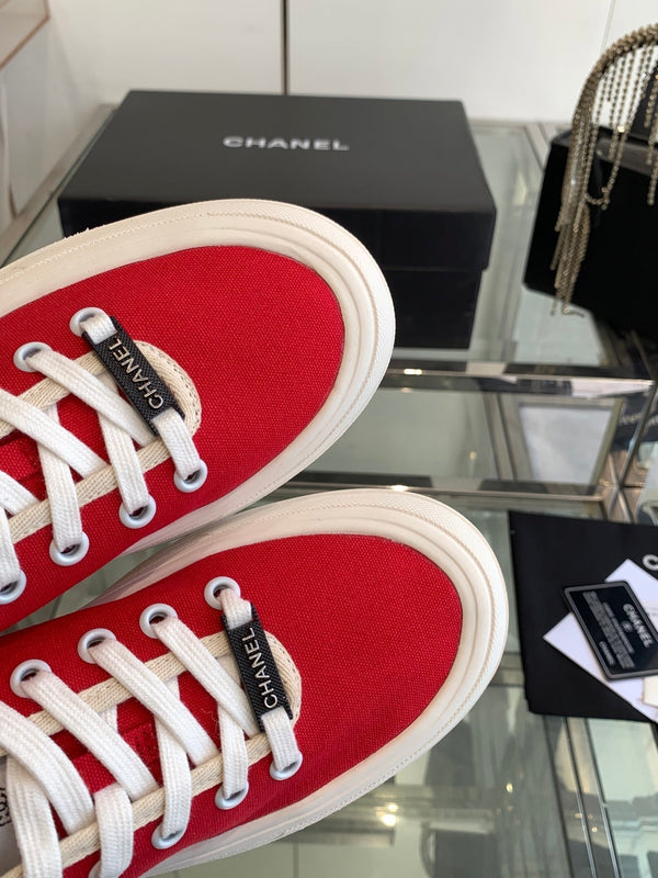 CC Sneaker Red Canvas 203267