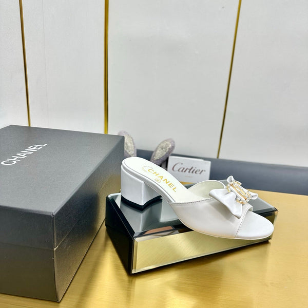cc 25 bow mule sandal 50mm white sheepskin 238475