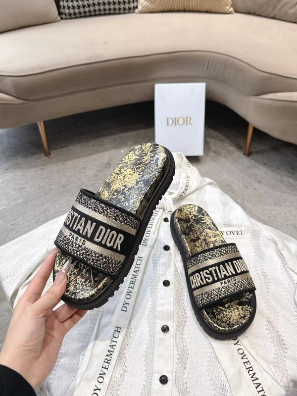 CD 26s Platform Sandals Black Beige Leather Fabric 944460