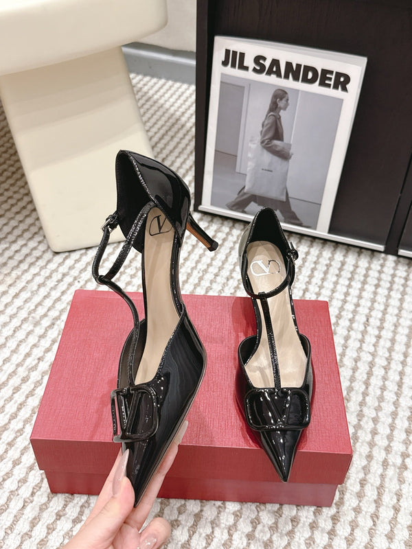 VT 26s T-Strap Slingback Black Patent Leather 722235