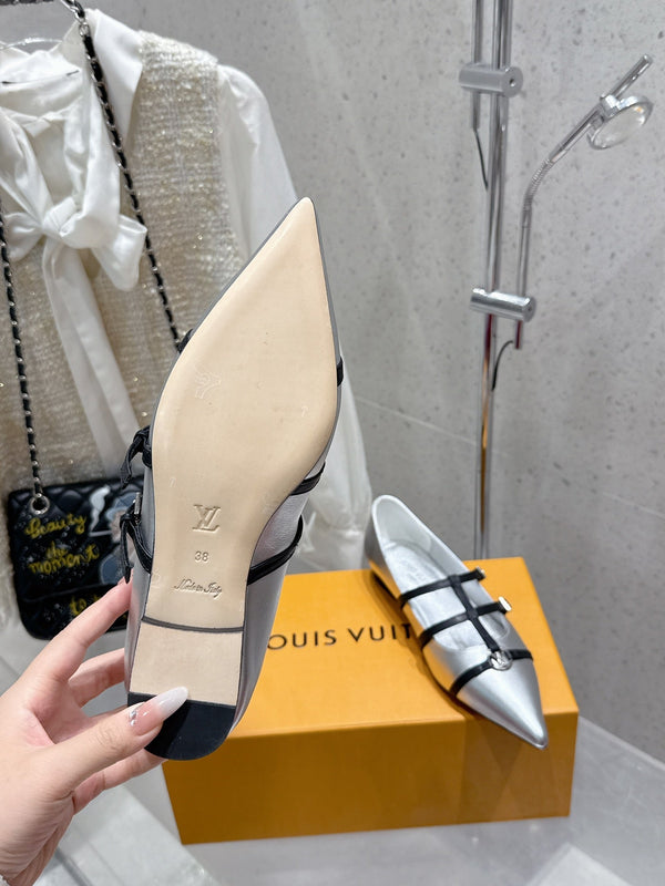 LV 6AM Flat Ballerina Sliver Calfskin 610738