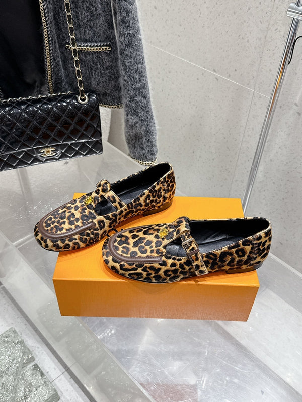 LV Soho Flat Loafer Black Yellow Leopard Horsehair 610855