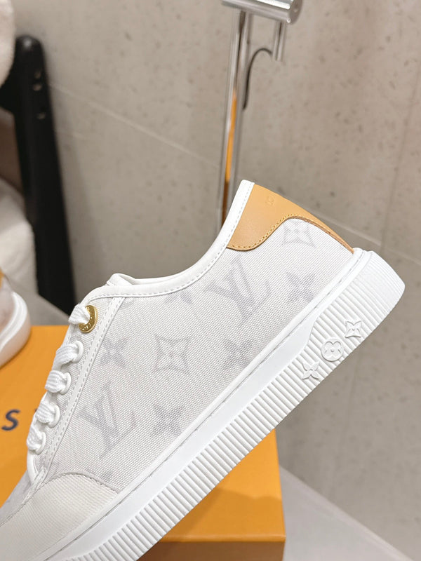 LV x TM Lagoon Sneaker White Canvas Lace 610799