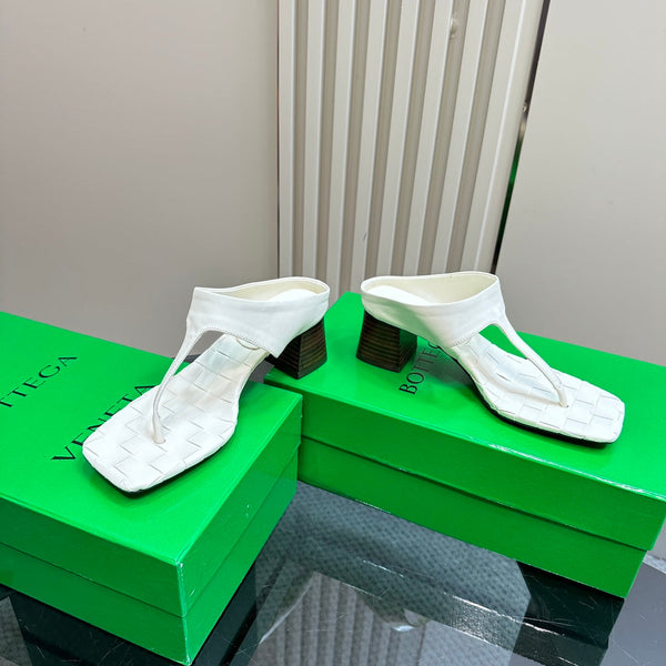 BV 26s Marella Thong 5.5cm Cream Intrecciato Leather