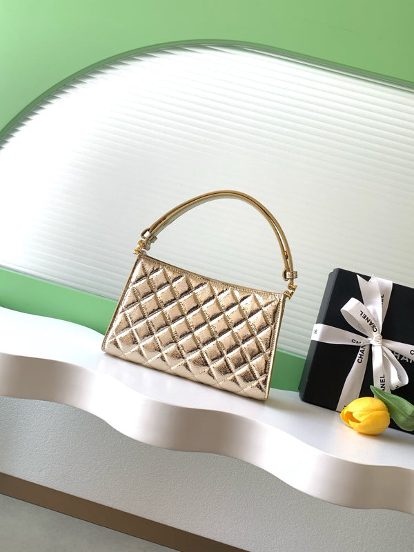 CC AS6045 Hobo Bag 22cm Metallic Gold Quilted Calfskin
