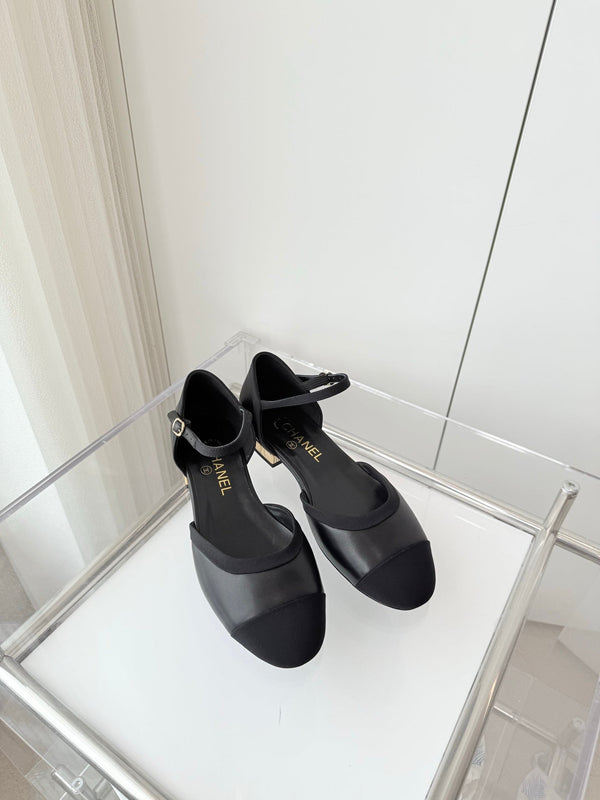 CC 25 Mary Jane Black Sheepskin 238754