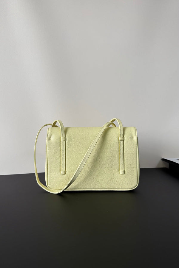 Chanel 26 Shoulder Bag 22 Light Yellow Caviar Leather