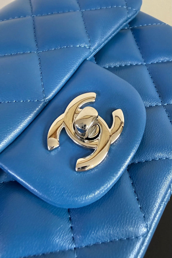 CC Flap Bag 17cm Cobalt Blue Sheepskin SHW 284814