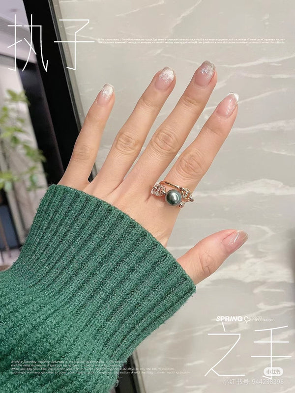 HM Pig Nose Black Pearl Rose Gold Ring