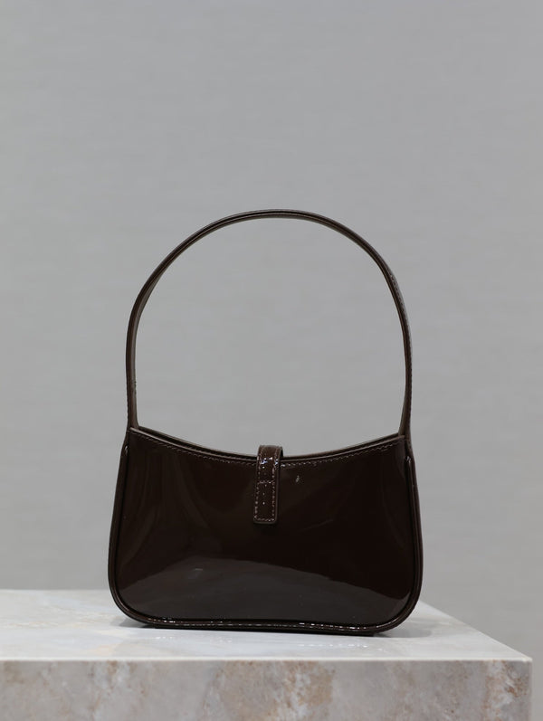 Le 5 a 7 19cm dark brown patent calfskin