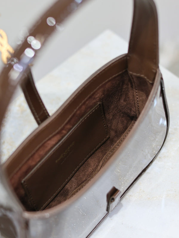 Le 5 a 7 19cm dark brown patent calfskin