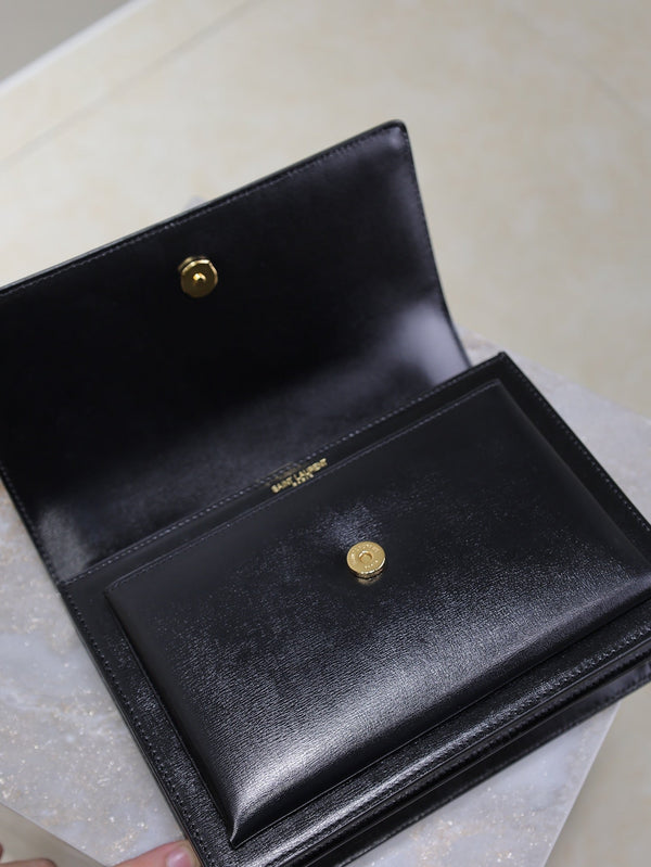 YSL Medium Sunset Shoulder Bag 22cm Black Cowhide GHW