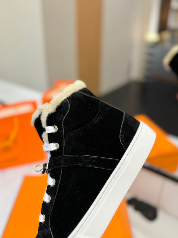 HM Daydream Sneaker Black With Wool Lining Suede 983073