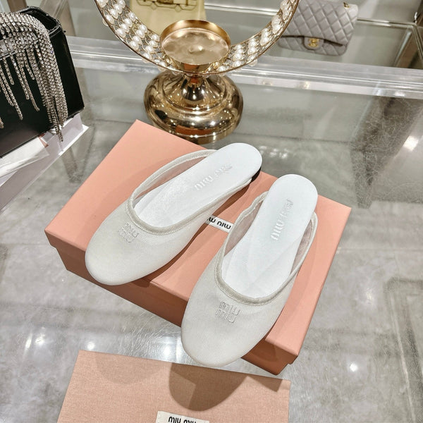 Miu Miu 26s Slippers White Mesh 679837
