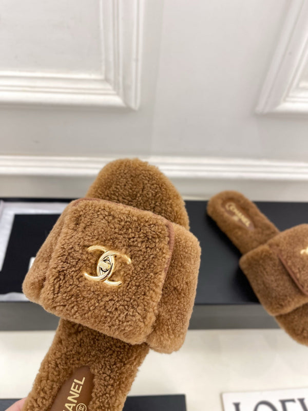 CC 25s Logo Slippers Brown Wool GHW 435267
