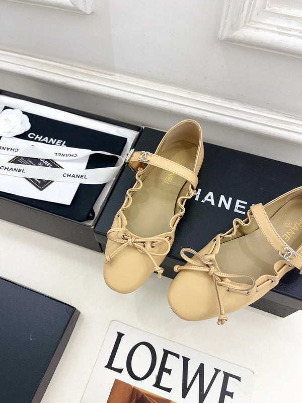 CC 26 SS Ruffled Bow Mary Jane Flats Beige Calfskin 586930