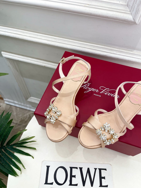 RV Efflorescence Sandals 6.5cm Beige Satin 631973