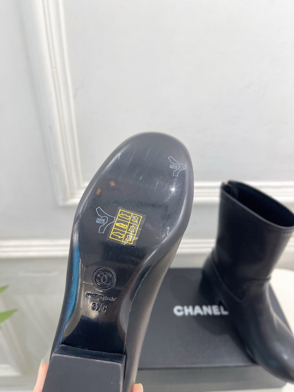 CC 26S Logo Botines 4cm Black Leather 111850