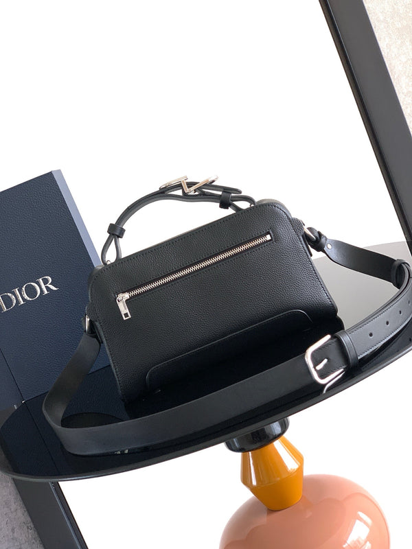 CD 2026 Archie Zipped Bag with Strap 28cm Grained Calfskin 386302