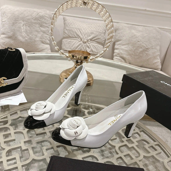 CC 26s High Heels Pump 85 White Black Patent Leather 627003