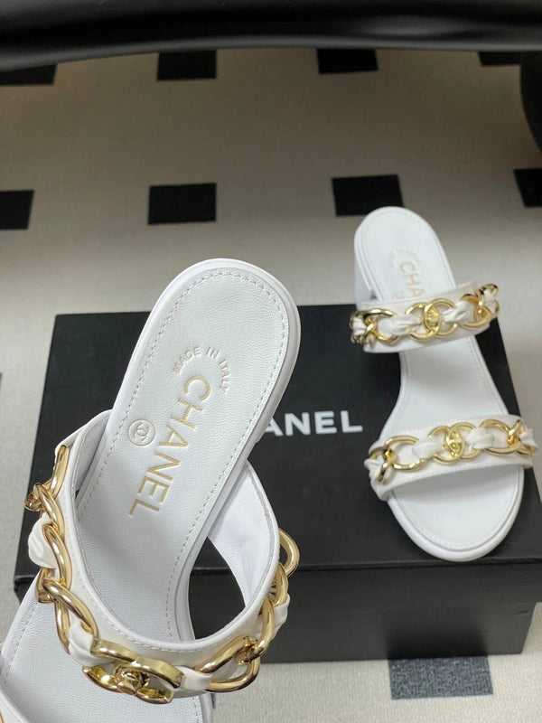 CC 26s Chunky Heels Sandals 55 White Sheepskin 649470