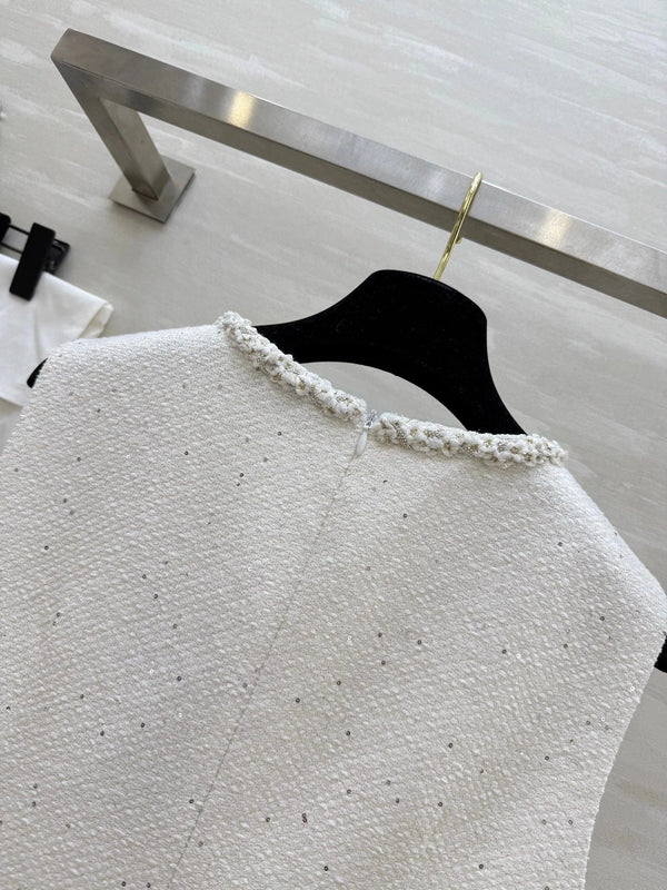 CHANEL SLEEVELESS WOOL DRESS STYLE 20