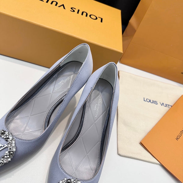 LV 26s Pointed-Toe High Heels 75 Light Lavender Premium Satin 622443