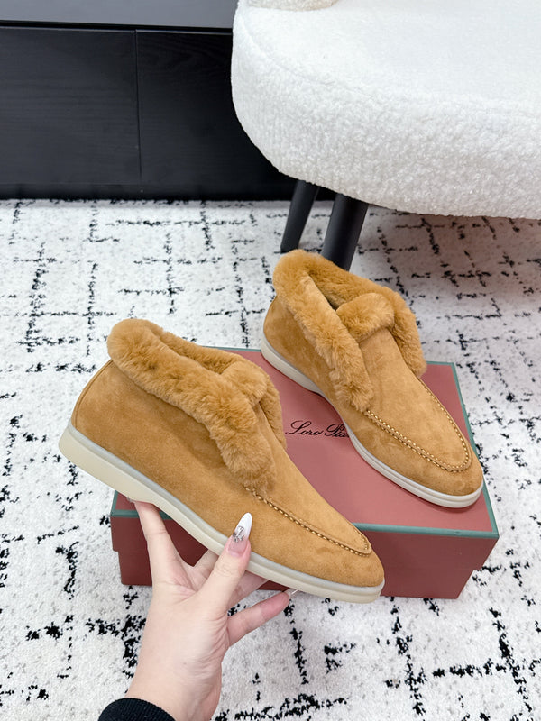 LP 26SS Open Walk Ankle Boot Yellow Suede Fur 617391