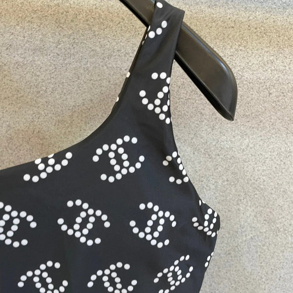 CC BIKINI SWIMSUIT SET IN BLACK AND WHITE LOGO PRINTED 615195