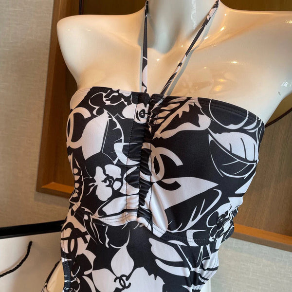 CC BIKINI SWIMSUIT SET IN BLACK AND WHITE FLORAL PRINTED 622171