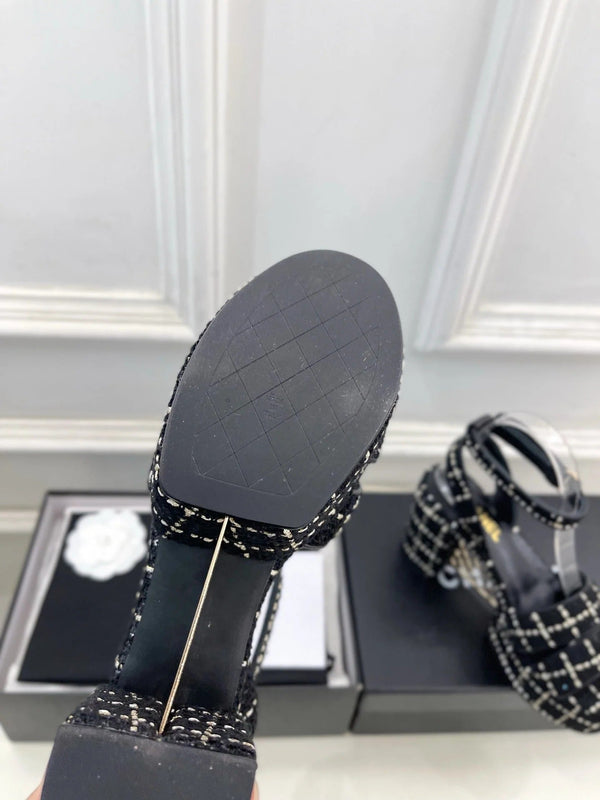 CC 26s HighHeeled Platform Sandals 85 Black Tweed 631863