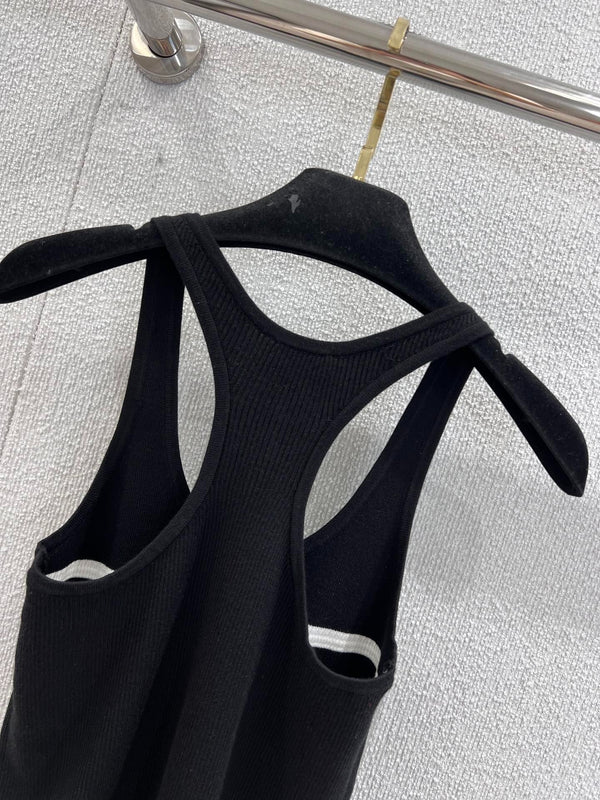 CHANEL SLEEVELESS TOP STYLE 66