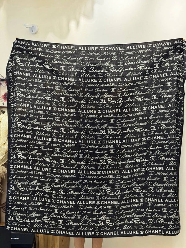 CHANEL 25S SCARF 135 CM IN CASHMERE SILK 943692
