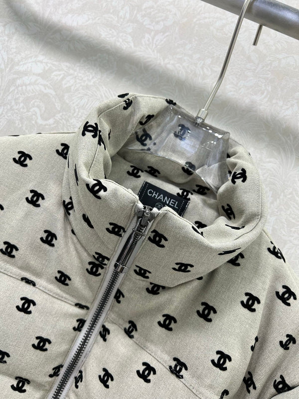 CHANEL 25S DOWN JACKET 311