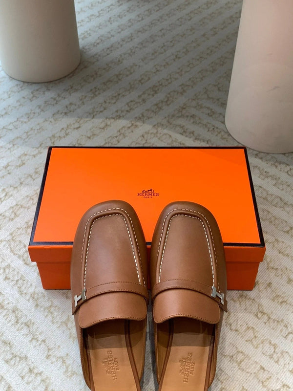 IENA MULE GOLD CALFSKIN
