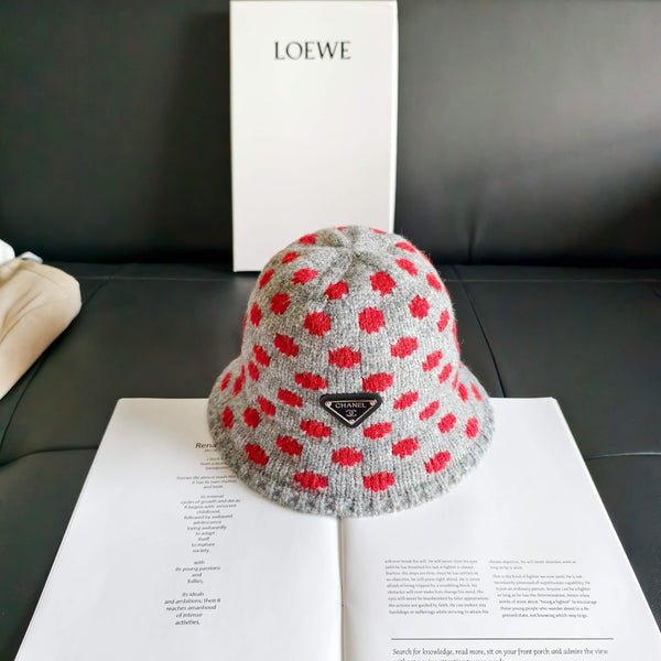 Prad 2026 Polka Dot Knitted Hat 565531