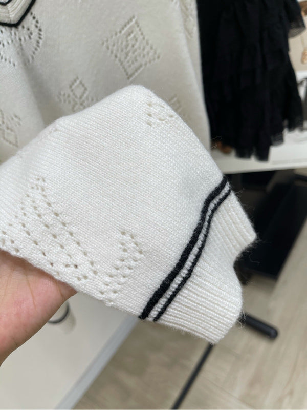 LV Clover V-neck Pullover Sweater in White Wool and Cashmere 285518