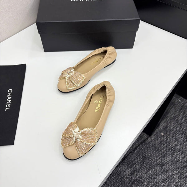 CC 25s Coco Beach Ballet Flats Beige Sheepskin 331787