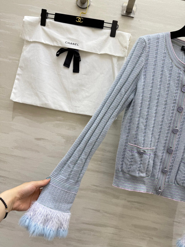 CC 25B Round Neck Single-breasted Furry Sleeve Cardigan Light Blue Cashmere