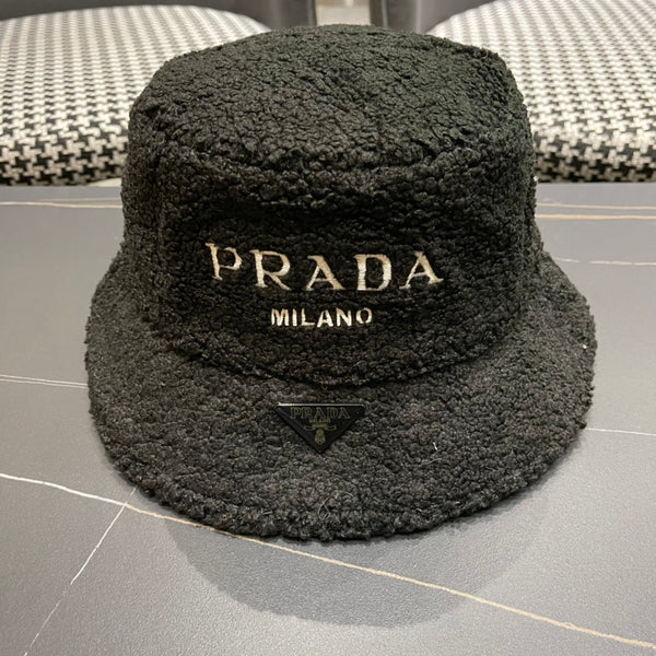 PRA 25 PLUSH FISHERMAN BLACK HAT 828318