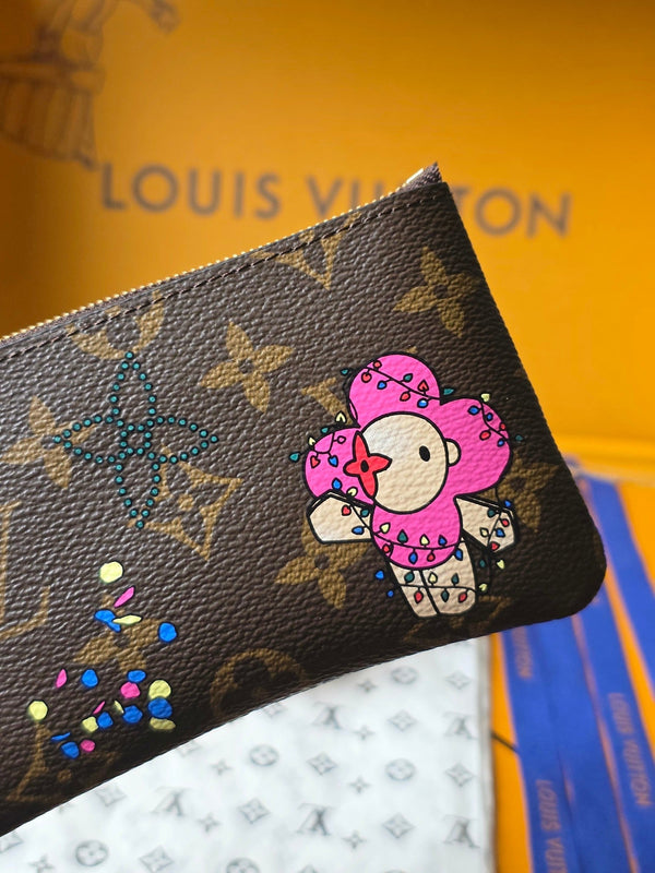 LV Vivienne Winter Holiday small card/key holder Brown Canvas 274927