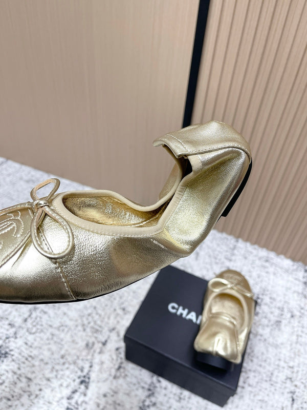 Chanel 26SS Ballet Flats Shoes Gold Metallic in Lambskin  591393